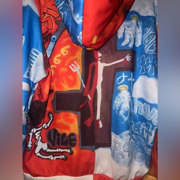 Heaven 😇or Hell👹 hoodie size M - Picture 10 of 13